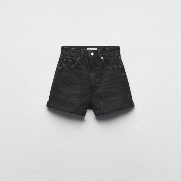 Zara Women's TRF High-Waisted Mom Fit Denim Shorts - Picture 3 of 7